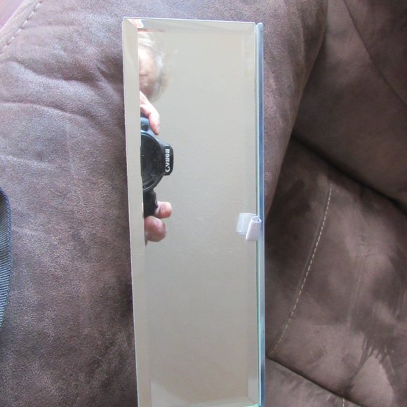 Nicole Miller Blue Agate Jewelry, Keepsake Box. - Picture 9 of 11